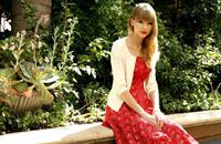 Taylor Swift - Matt Sayles portrait session in Beverly Hills on October 17, 2012