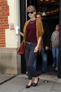 Taylor Swift out and about in London October 4, 2012 