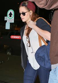 Kristen Stewart at Los Angeles Airport 12/27/12 