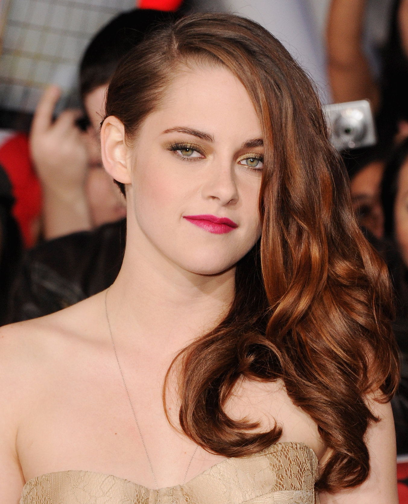Kristen Stewart Breaking Dawn 2 premiere in LA 11/12/12 