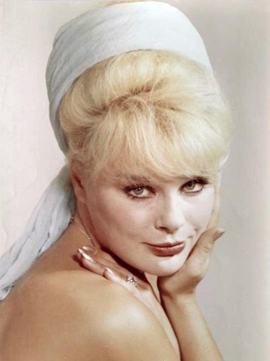 Elke Sommer