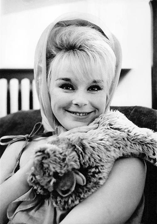 Elke Sommer