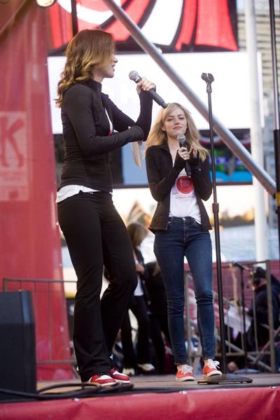 Olivia Wilde at Revlon Run/Walk For Women in New York City - May 4, 2013