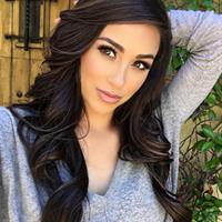 Ana Cheri taking a selfie