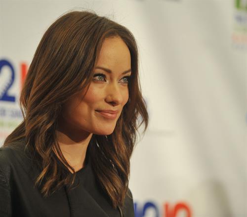 Olivia Wilde Hurricane Relief Concert in New York City - December 12, 2012 