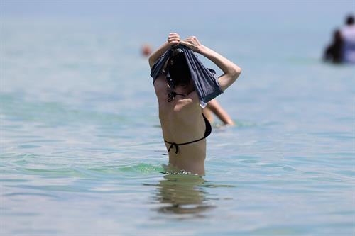 Anne Hathaway on a Beach in Miami 11 05 12 