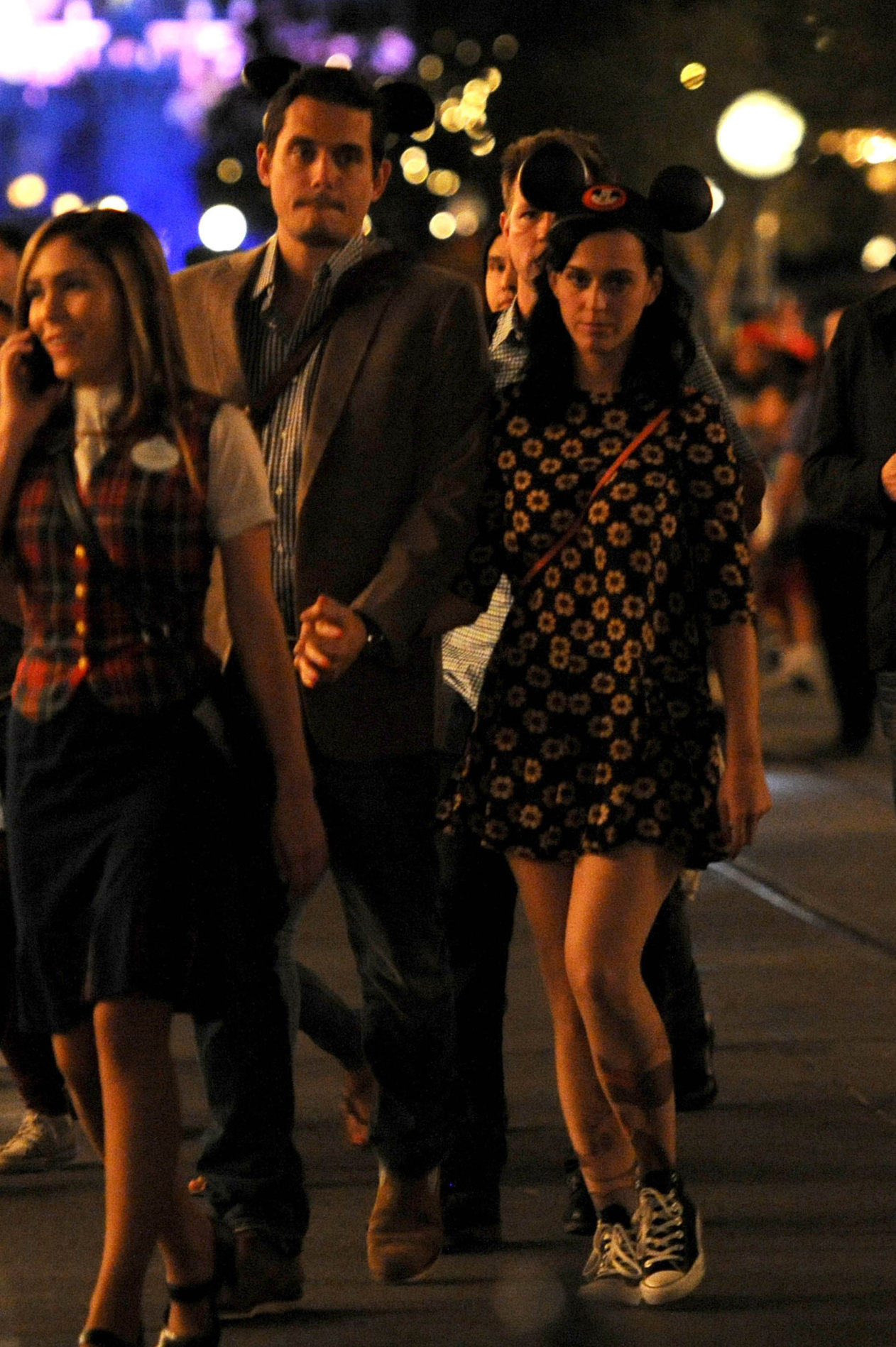 Katy Perry – candids at Disneyland in Anahiem 10/7/13  