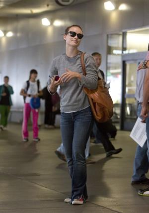 Olivia Wilde - Arrives at LAX Airport - August 13,2012