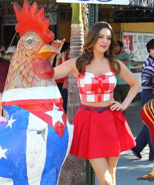 Kelly Brook - New Look Photoshoot In Miami February 4, 2013 