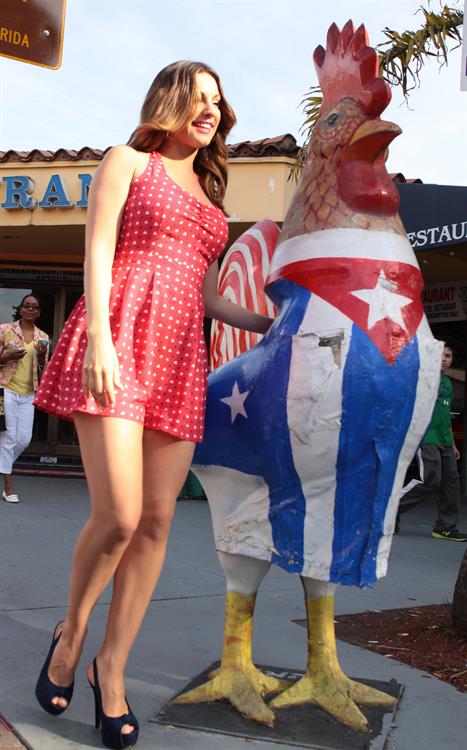 Kelly Brook - New Look Photoshoot In Miami February 4, 2013 