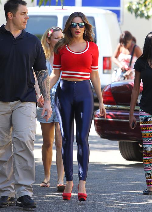 Kelly Brook - New Look Photoshoot In Miami February 4, 2013 