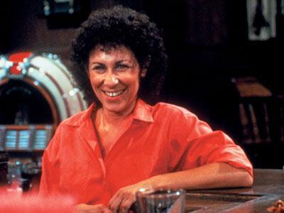 Rhea Perlman