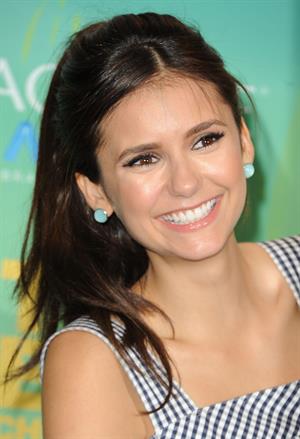 Nina Dobrev Teen Choice Awards 2011, 7-8-11 