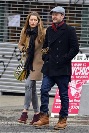 Jessica Biel taking a stroll with her fairly unknown boyfriend in New York City (01.03.2013) 