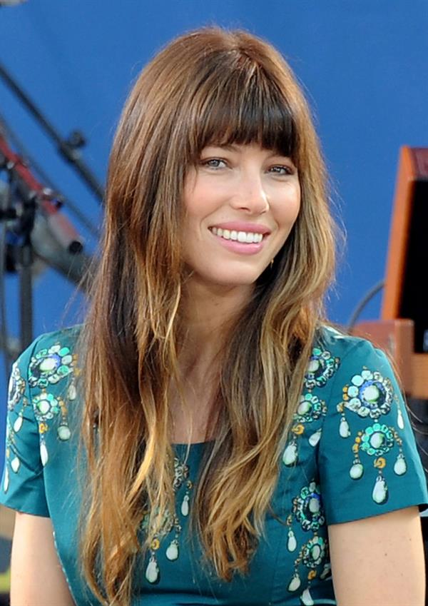 Jessica Biel Good Morning America in New York 03.08.12 