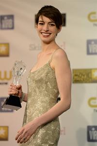 Anne Hathaway attends the Critics' Choice Movie Awards 2013 with Skinnygirl Cocktails at Barkar Hangar