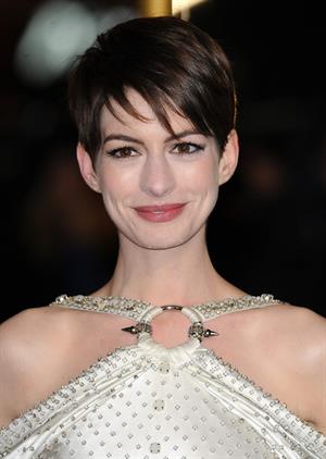 Anne Hathaway  'Les Miserables' World Premiere at the Odeon Leicester Square in London - December 5, 2012 
