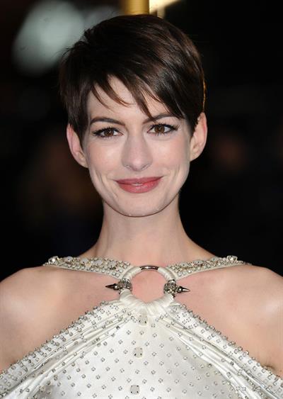 Anne Hathaway  'Les Miserables' World Premiere at the Odeon Leicester Square in London - December 5, 2012 