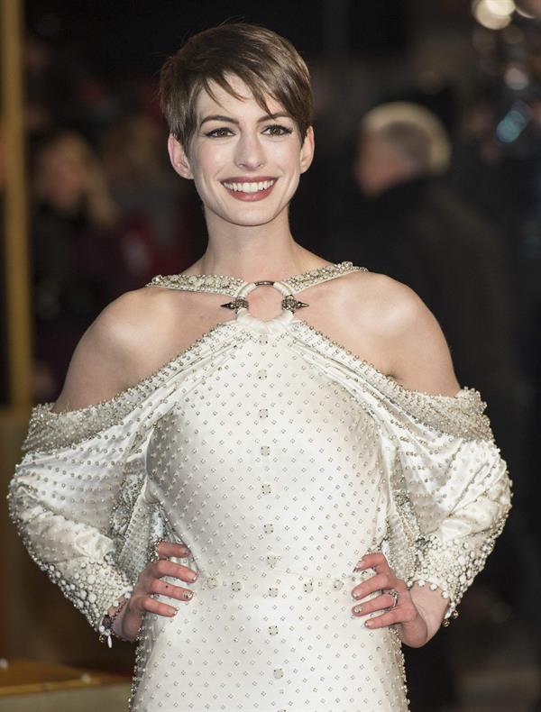 Anne Hathaway  'Les Miserables' World Premiere at the Odeon Leicester Square in London - December 5, 2012 