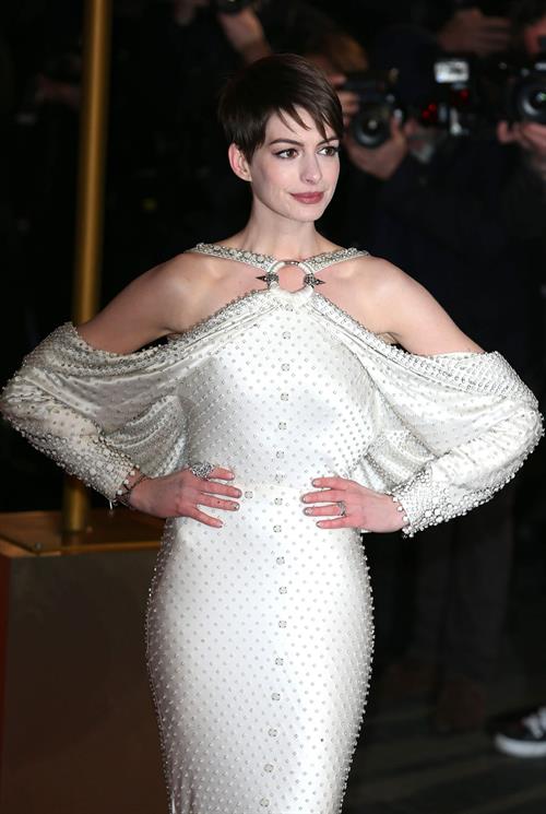 Anne Hathaway  'Les Miserables' World Premiere at the Odeon Leicester Square in London - December 5, 2012 