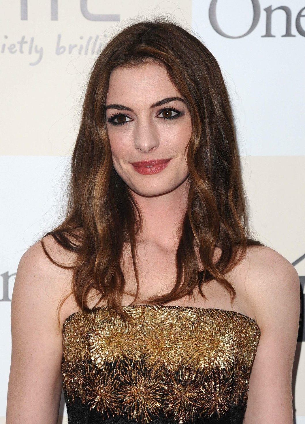 Anne Hathaway One Day Premiere in New York 8/8/2011 