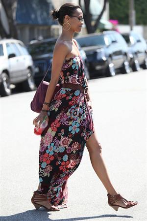 Zoe Saldana runs errands in LA August 5, 2011  