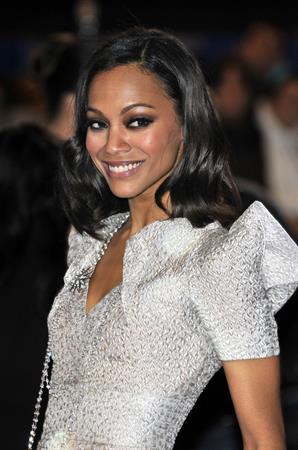Zoe Saldana at  Avatar  World Premiere in London 10-12-2009