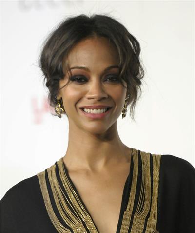 Zoe Saldana at LACMA's Art And Film Gala Honoring Clint Eastwood And John Baldessari in Los Angeles 2011.11.05