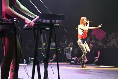 Victoria Justice video 2012 South Shore Music Circus 8/15/12 