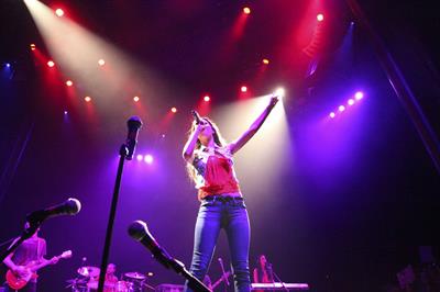 Victoria Justice video 2012 South Shore Music Circus 8/15/12 