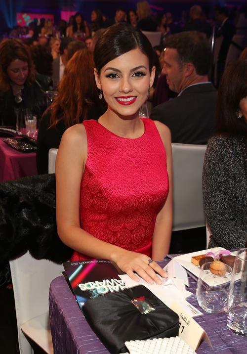 Victoria Justice video TeenNick HALO awards in Hollywood 11/17/12 