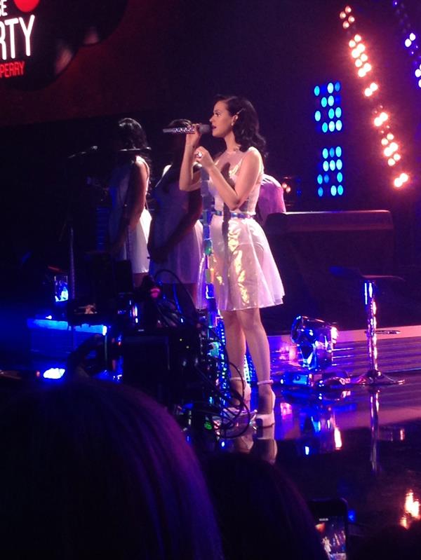 Katy Perry IHeartRadio Album Release Party in LA 22.10.13 