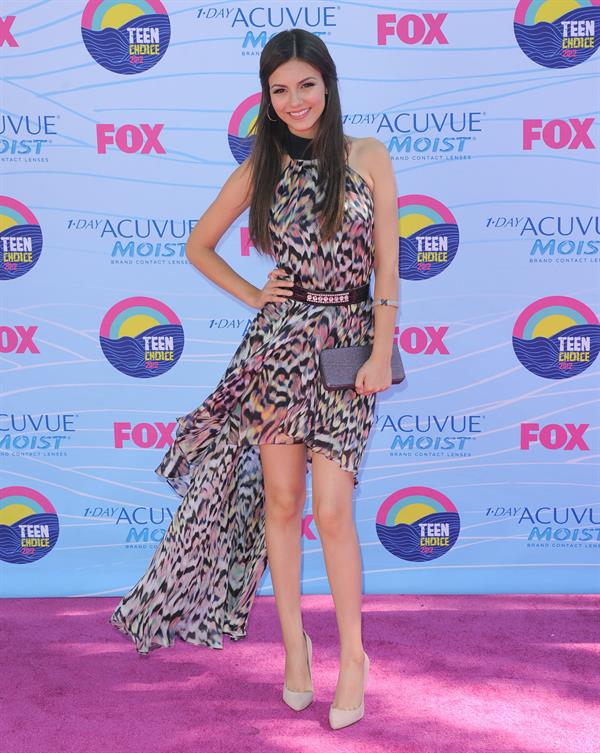 Victoria Justice - 2012 Teen Choice Awards in Universal City (July 22, 2012)
