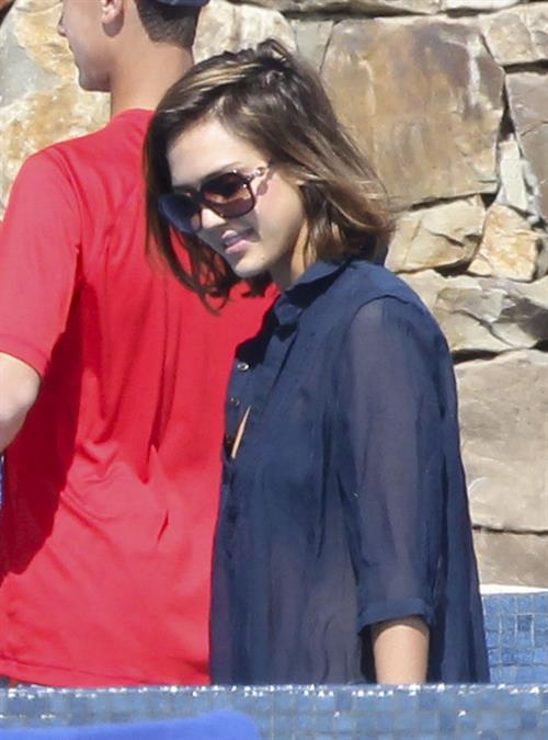 Jessica Alba holiday in Cabo San Lucas December 31, 2010