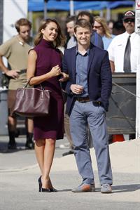 Jessica Alba “How to Make Love Like an Englishman” set candids in Los Angeles, November 4, 2013 