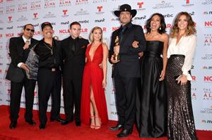 Jessica Alba – 2013 NCLR ALMA Awards 9/27/13  