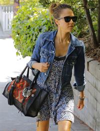 Jessica Alba heads to a private home in Santa Monica on May 31, 2013