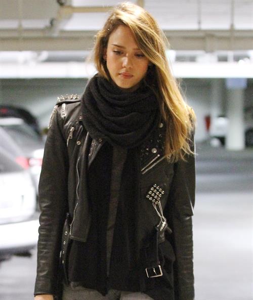 Jessica Alba Christmas shopping at Target in LA 12/20/12 