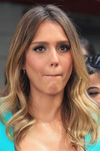 Jessica Alba -  On the set of Extra in New York September 12, 2012 