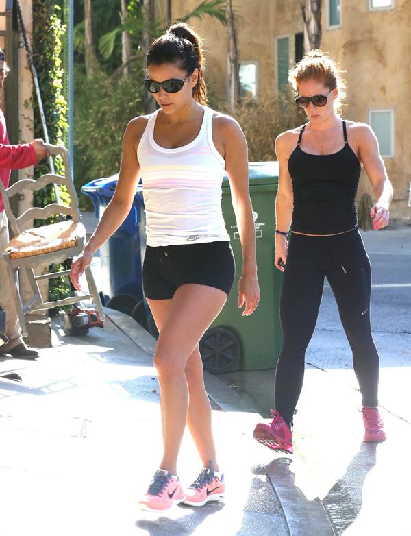 Eva Longoria in shorts at a gym in Hollywood 23.08.13