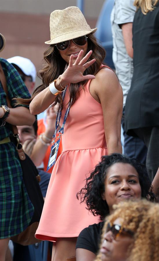 Eva Longoria - US Open in Flushing Meadows 30.08.12