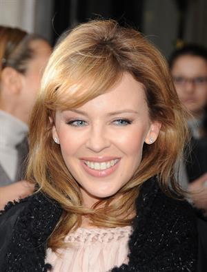 Kylie Minogue Leaving the Four Seasons hotel in Paris - October 29, 2012