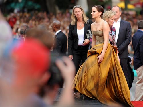 Emma Watson - Harry Potter and the Deathly Hallows Premiere in New York City, July 11, 2011