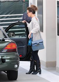 Kate Beckinsale Waits for her ride while leaving Lancer Dermatology in Beverly Hills (May 17, 2013) 