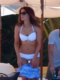 Kate Beckinsale wearing a bikini on vacation in Mexico August 22, 2013 