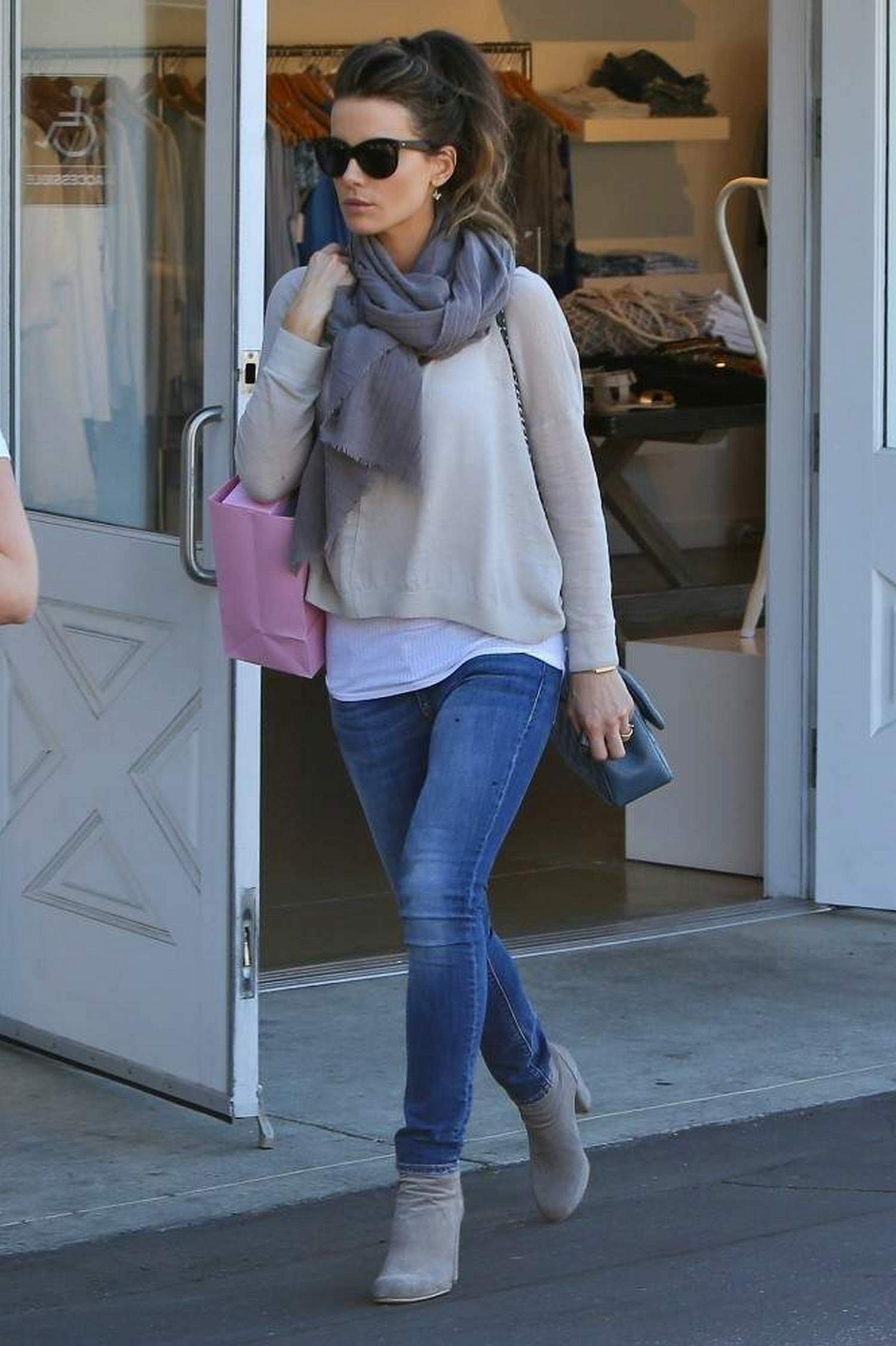 Kate Beckinsale shopping at Calypso store in Brentwood January 31, 2013