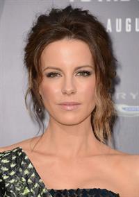 Kate Beckinsale Premiere of Columbia Pictures' 'Total Recall' at Grauman's Chinese Theatre in Hollywood August 1-20 
