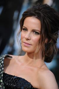 Kate Beckinsale Premiere of Columbia Pictures' 'Total Recall' at Grauman's Chinese Theatre in Hollywood August 1-20 