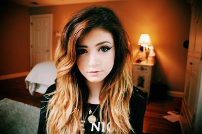 Chrissy Costanza taking a selfie