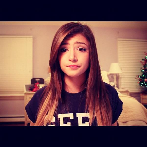 Chrissy Costanza